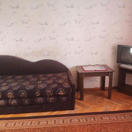 Zolochiv Комунальне Підприємство Готель Україна מראה חיצוני תמונה